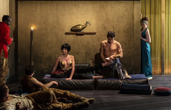 Antoine et Cléopâtre © Hervé Bellamy