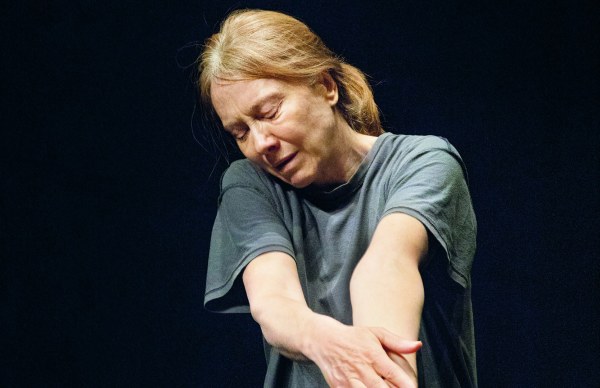 Danses pour une actrice (Valérie Dréville) © Véronique Ellena 