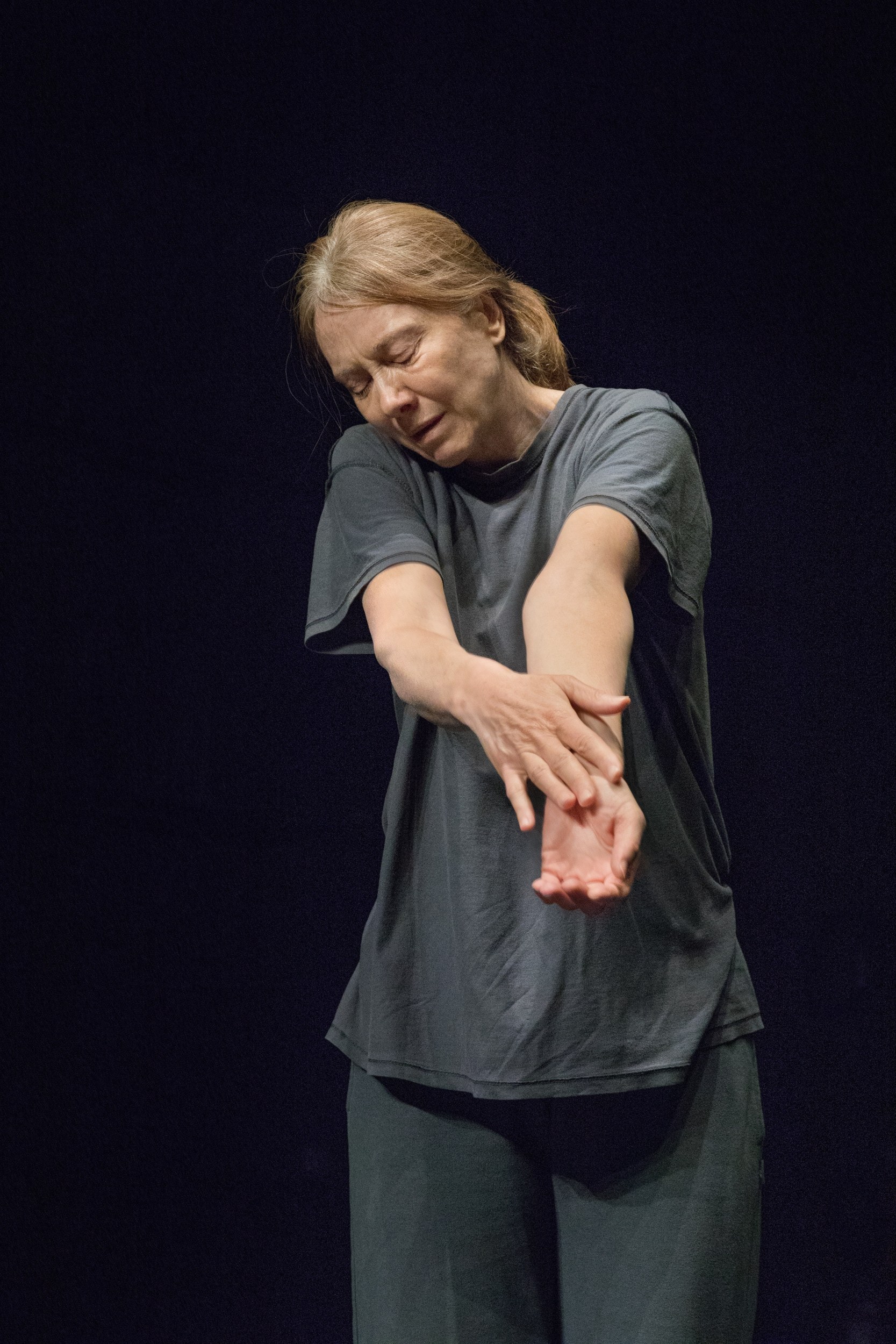 Danses pour une actrice (Valérie Dréville) © Véronique Ellena 